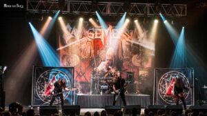 SAVAGE MESSIAH - stage